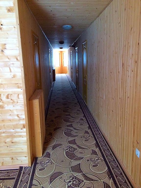 Hotel Dream House Yablunytsya Exterior foto